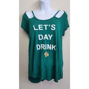 Green White Let's Day Drink With Gold Clover Round Neck Top Medium Lightweight